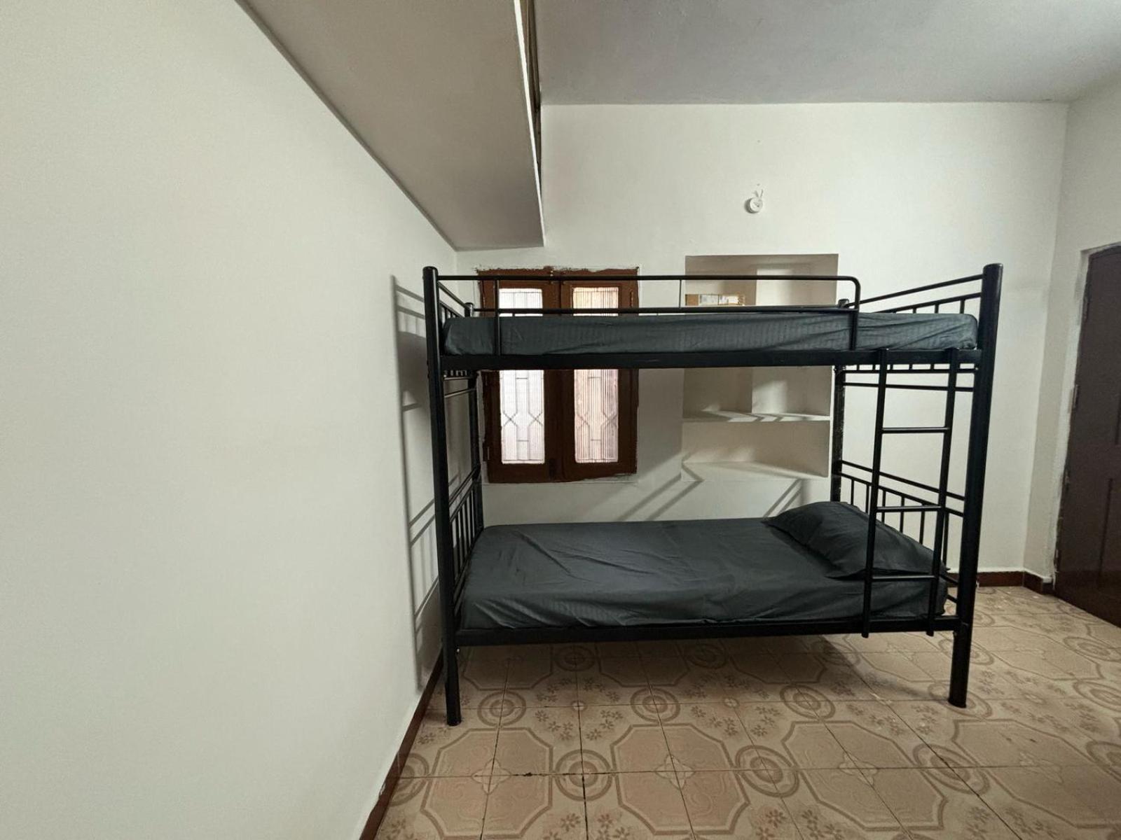 Hostel Madras Экстерьер фото