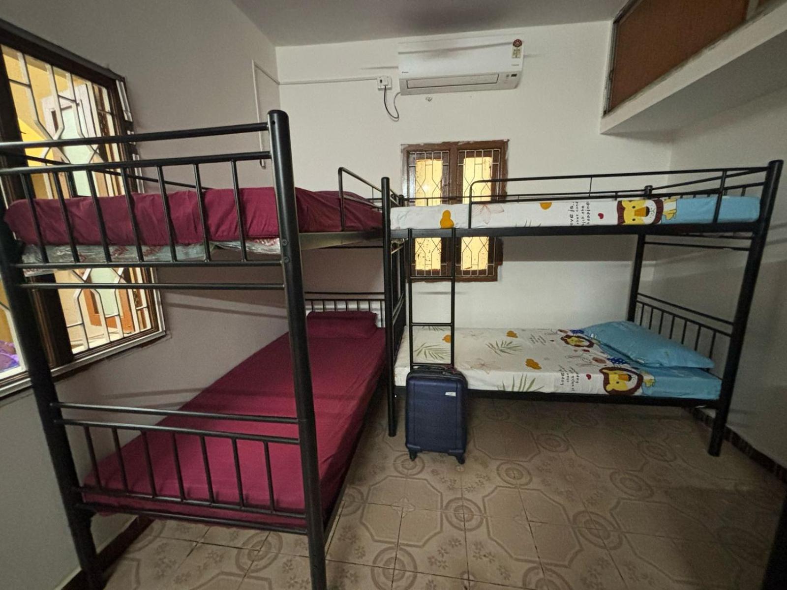 Hostel Madras Экстерьер фото